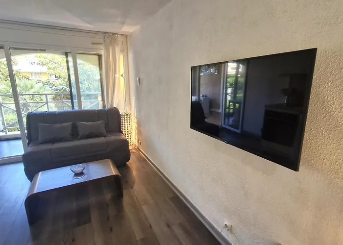Apartamento 2 Pièces Avec Parking à - Fr-1-780-93 Sainte-Maxime